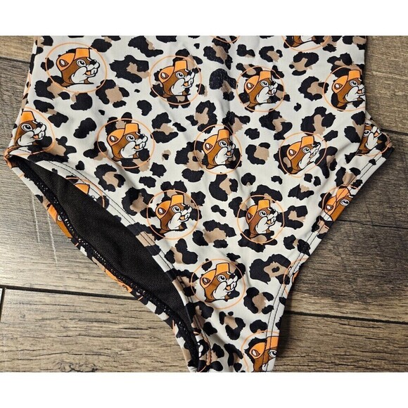 Buc-ee's Cheetah Girls Bathing Suit Size Youth Small - Picture 5 of 7